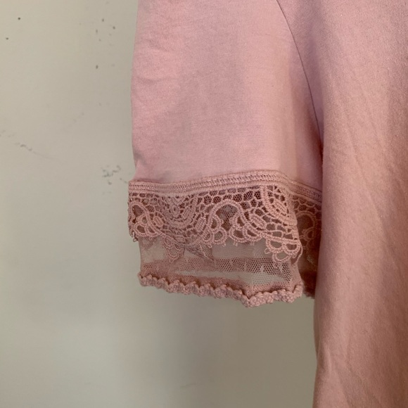 crop top - Picture 2 of 4